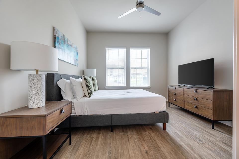 These photos are from another Landing in this building.