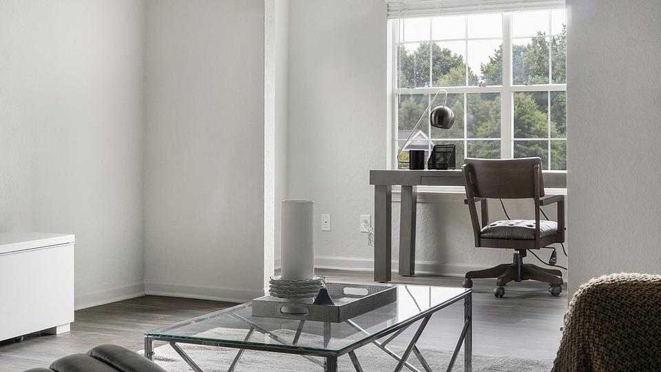 These photos are from another Landing in this building.