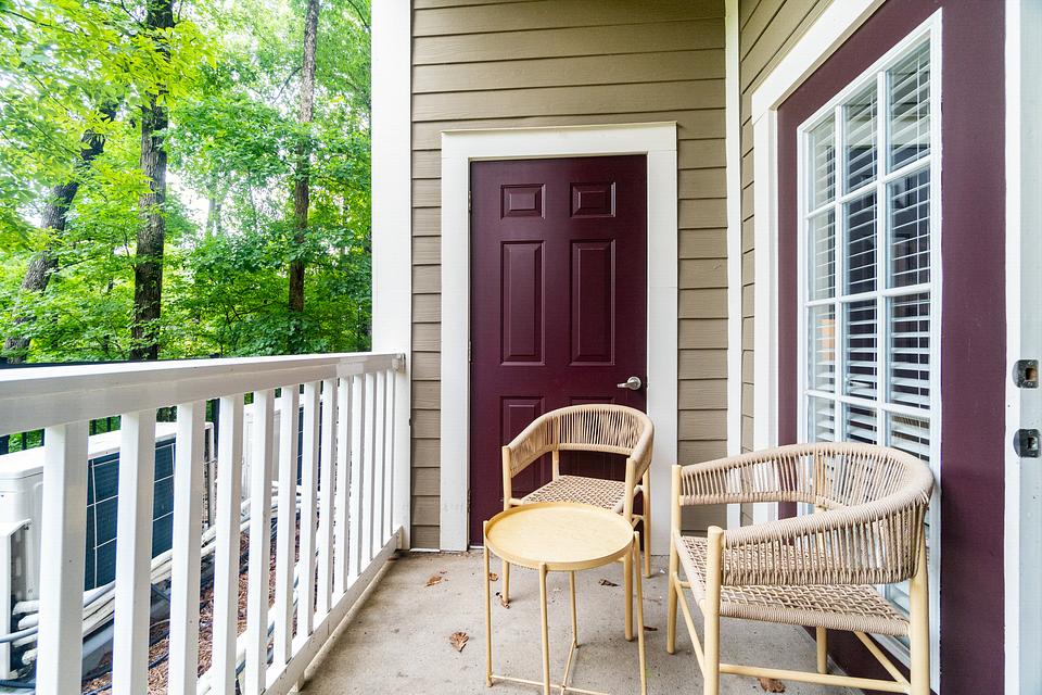 These photos are from another Landing in this building.