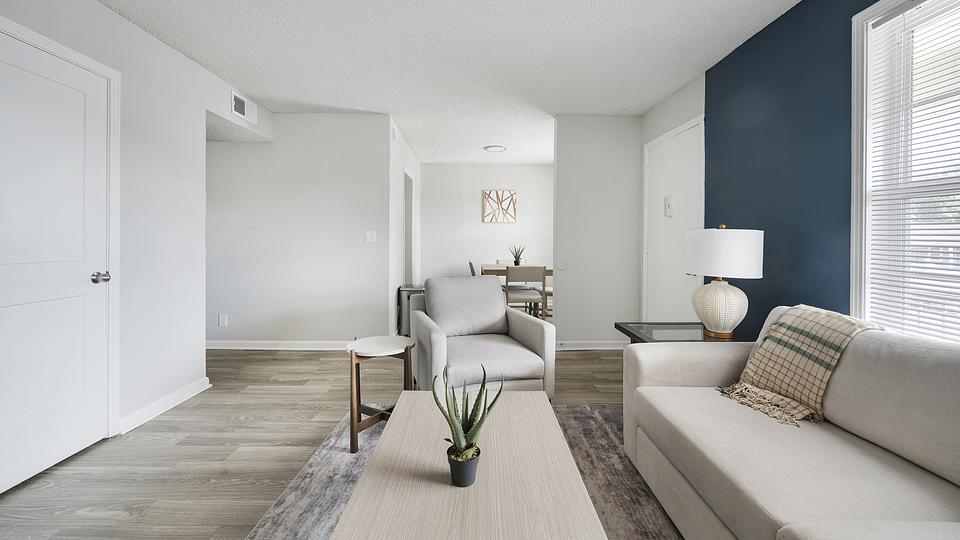 These photos are from another Landing in this building.