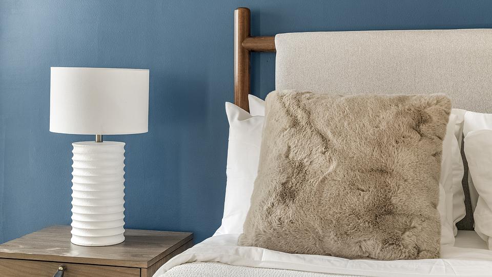 These photos are from another Landing in this building.