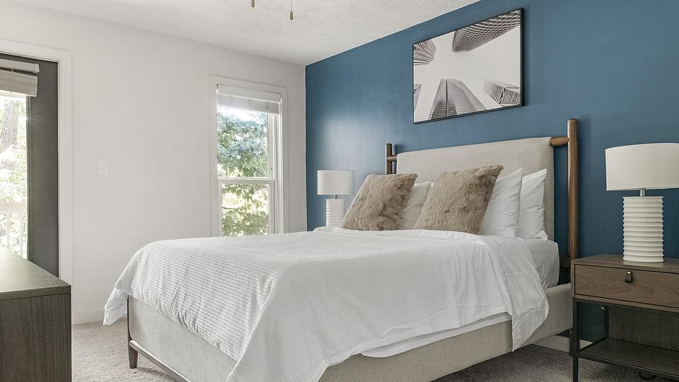 These photos are from another Landing in this building.