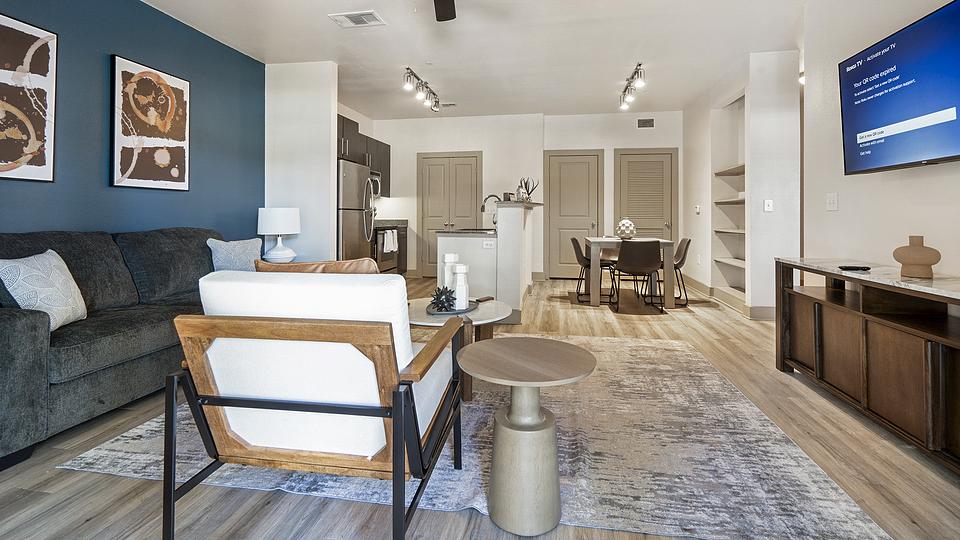 These photos are from another Landing in this building.