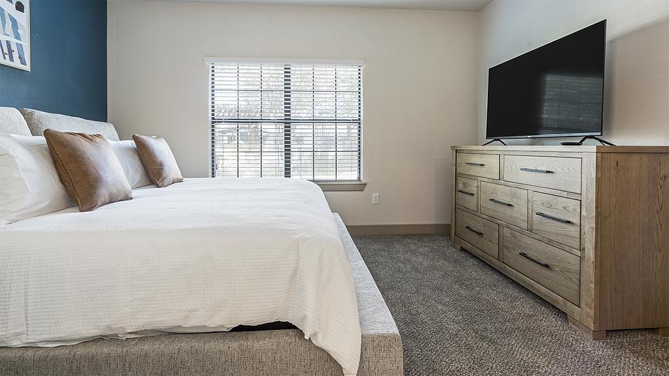 These photos are from another Landing in this building.