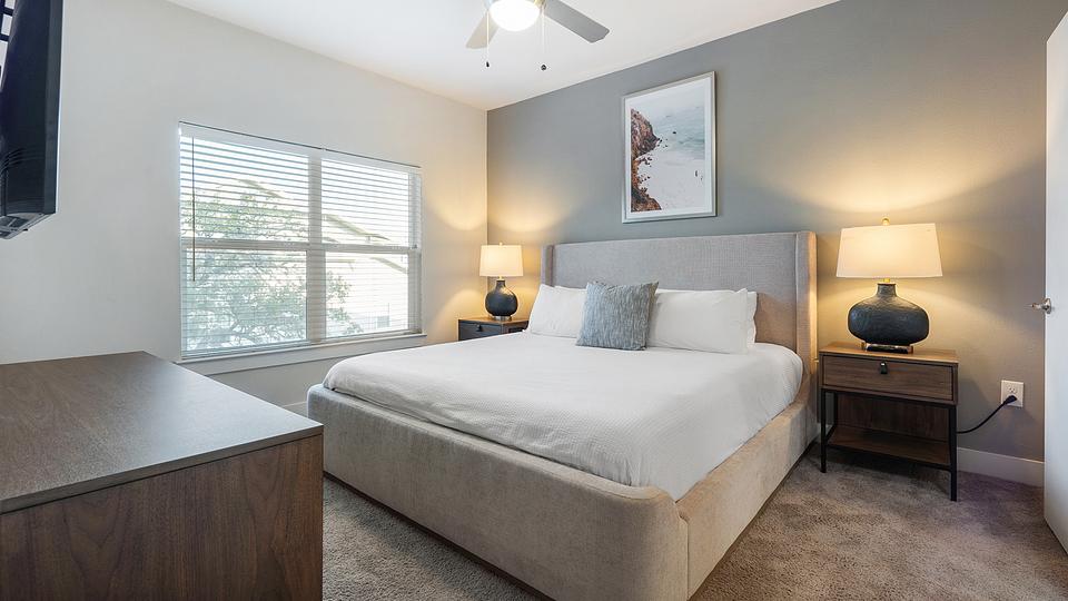 These photos are from another Landing in this building.