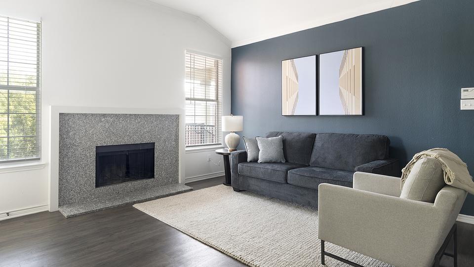 These photos are from another Landing in this building.