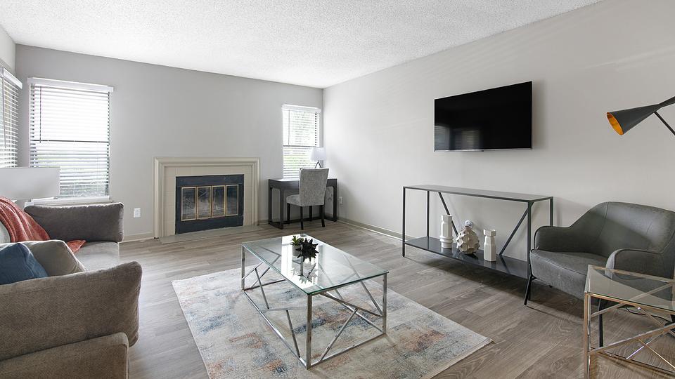 These photos are from another Landing in this building.