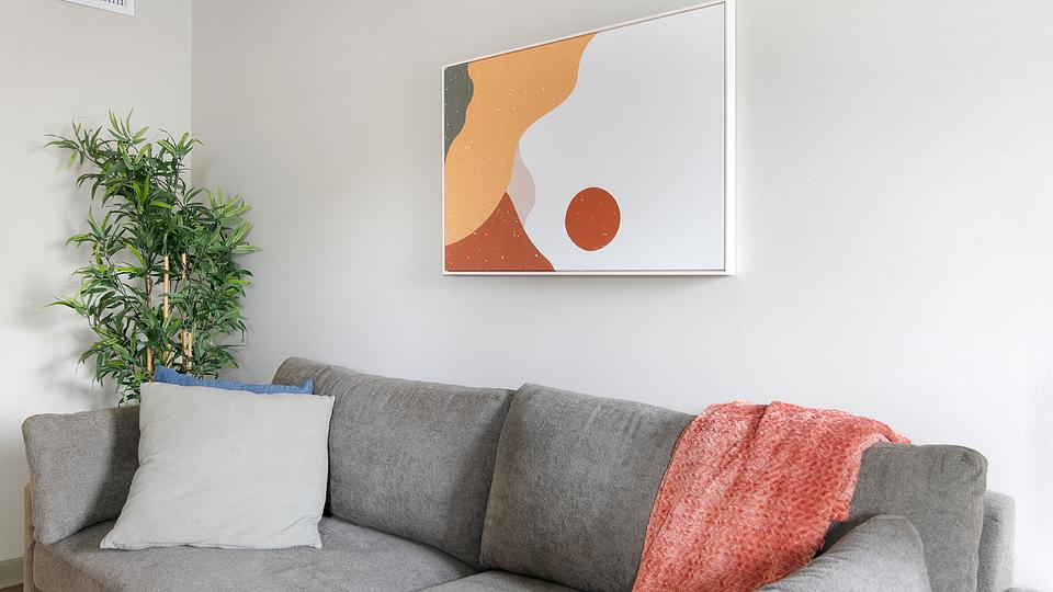 These photos are from another Landing in this building.