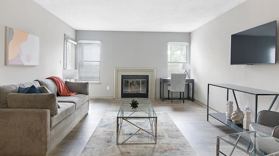 These photos are from another Landing in this building.