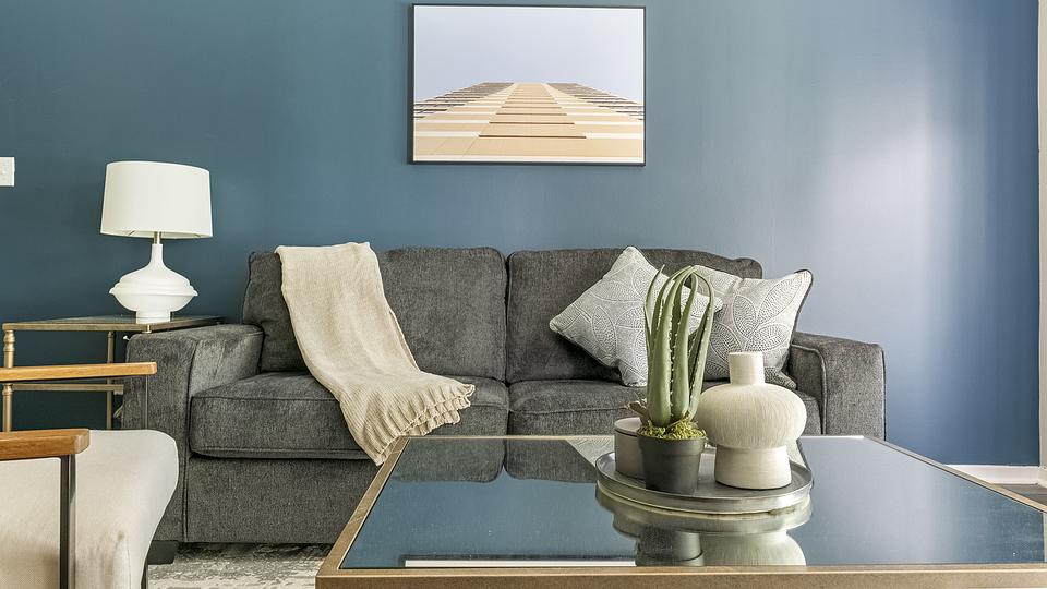 These photos are from another Landing in this building.