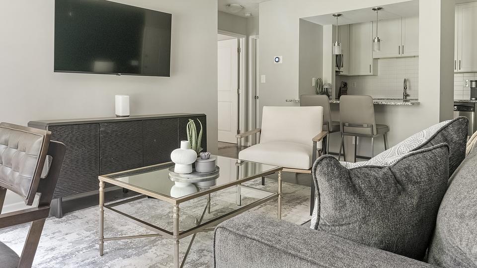 These photos are from another Landing in this building.