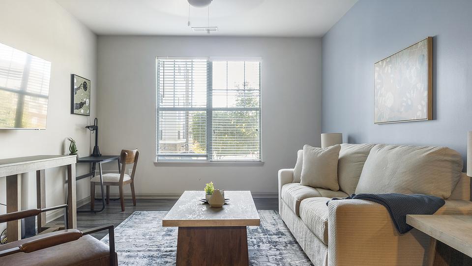 These photos are from another Landing in this building.