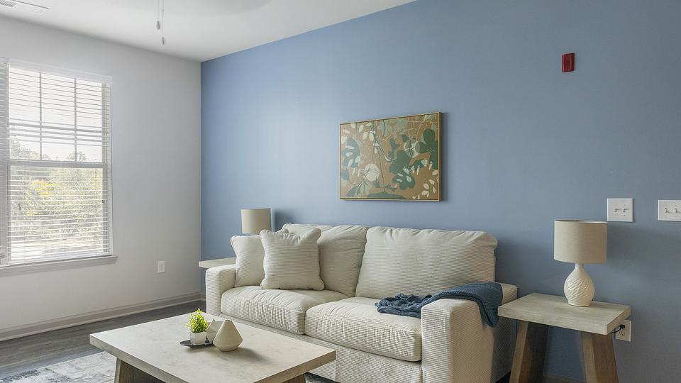 These photos are from another Landing in this building.