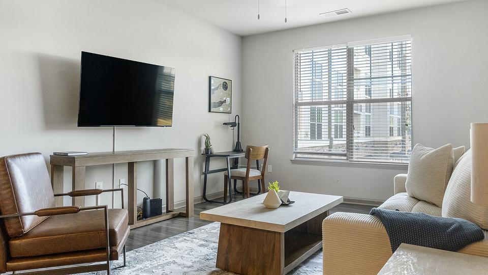 These photos are from another Landing in this building.