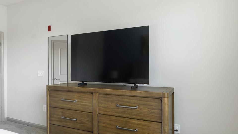 These photos are from another Landing in this building.