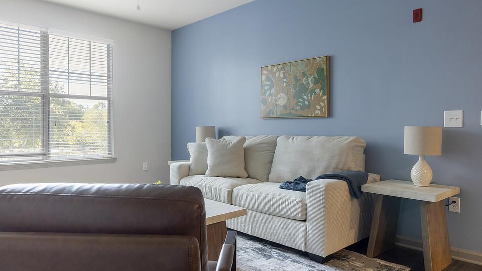 These photos are from another Landing in this building.