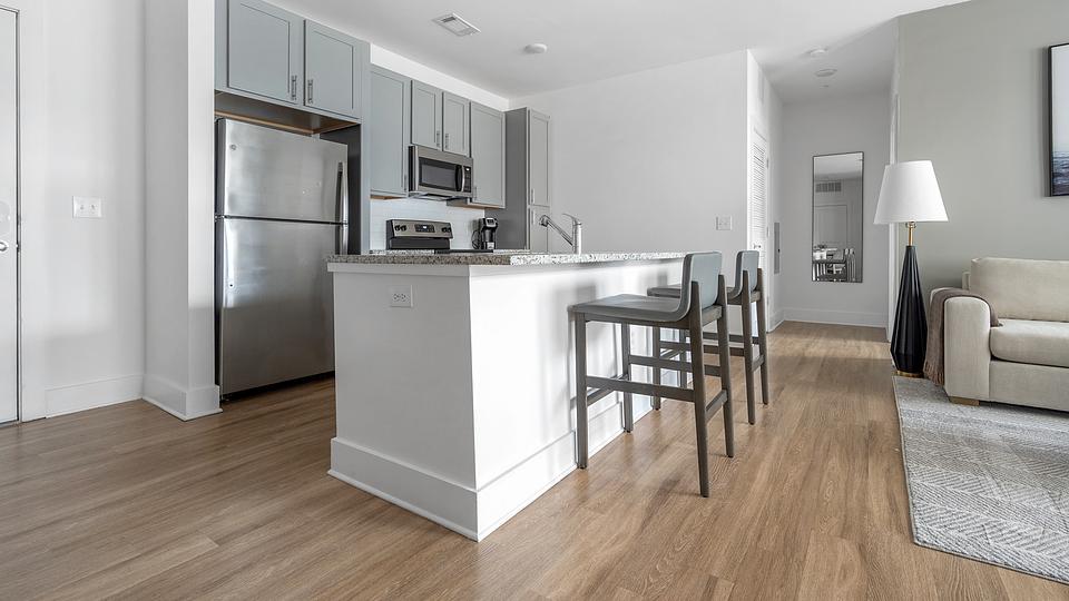 These photos are from another Landing in this building.