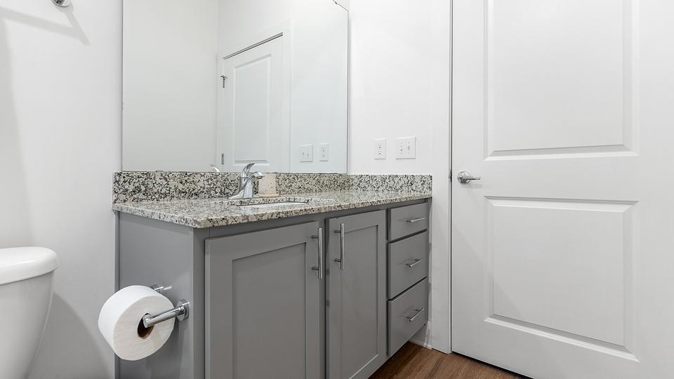 These photos are from another Landing in this building.