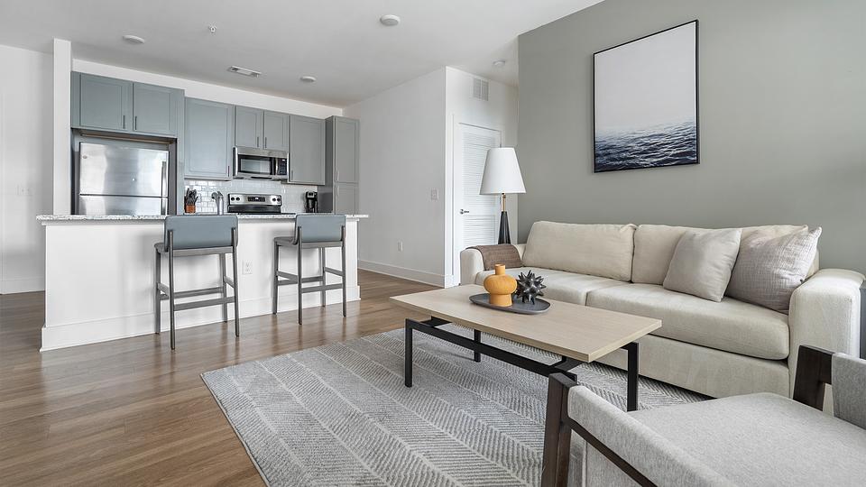 These photos are from another Landing in this building.