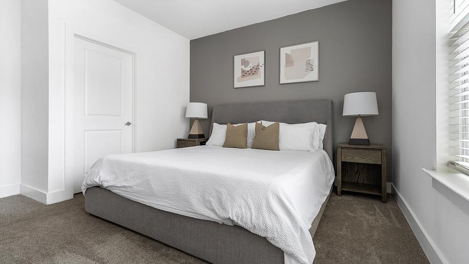 These photos are from another Landing in this building.