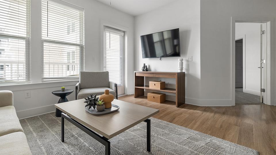 These photos are from another Landing in this building.