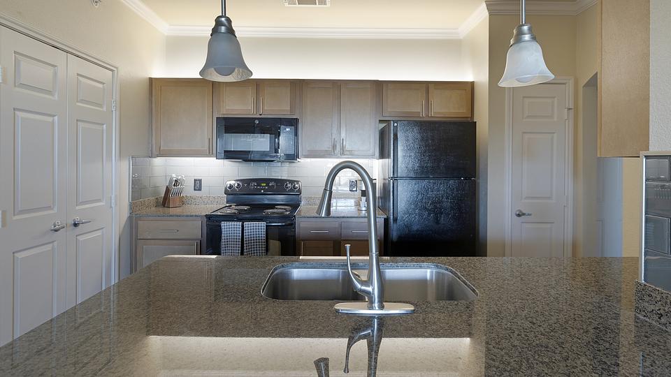 These photos are from another Landing in this building.