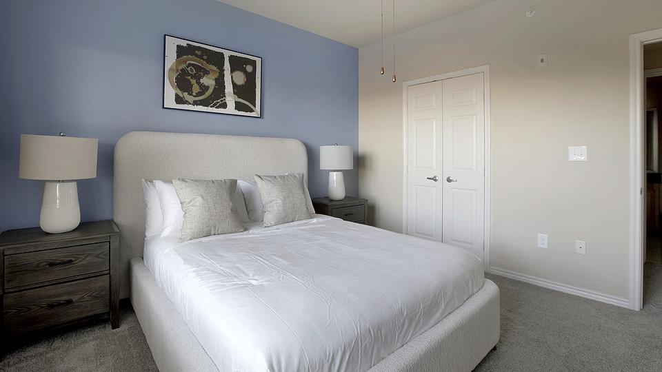 These photos are from another Landing in this building.