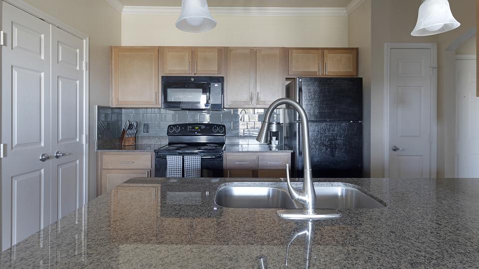 These photos are from another Landing in this building.