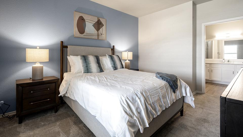 These photos are from another Landing in this building.