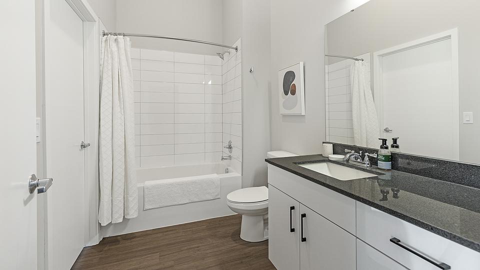 These photos are from another Landing in this building.