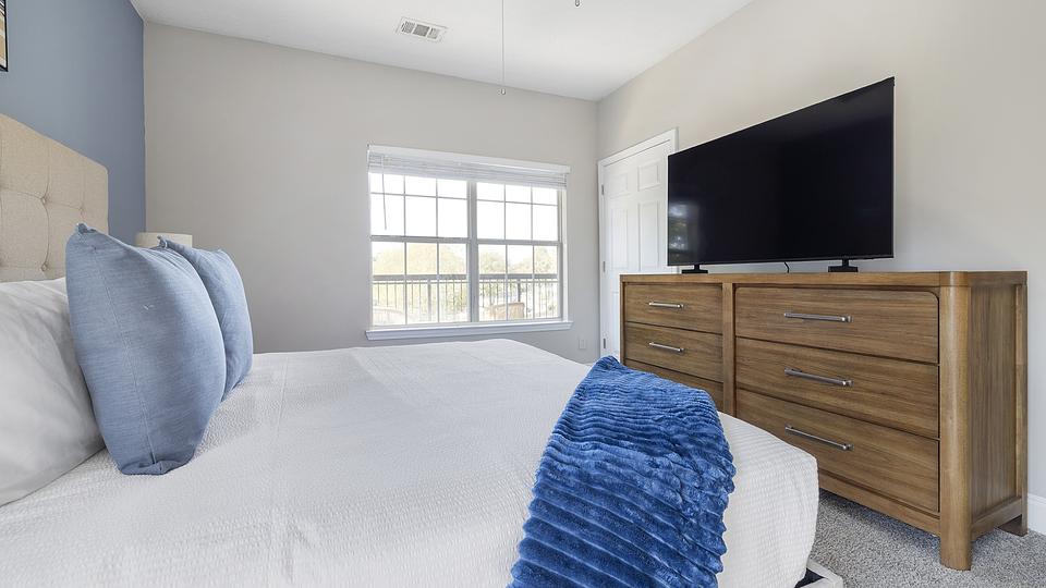 These photos are from another Landing in this building.