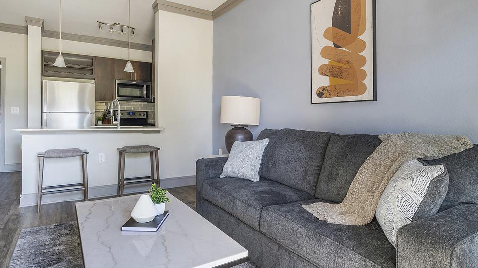 These photos are from another Landing in this building.