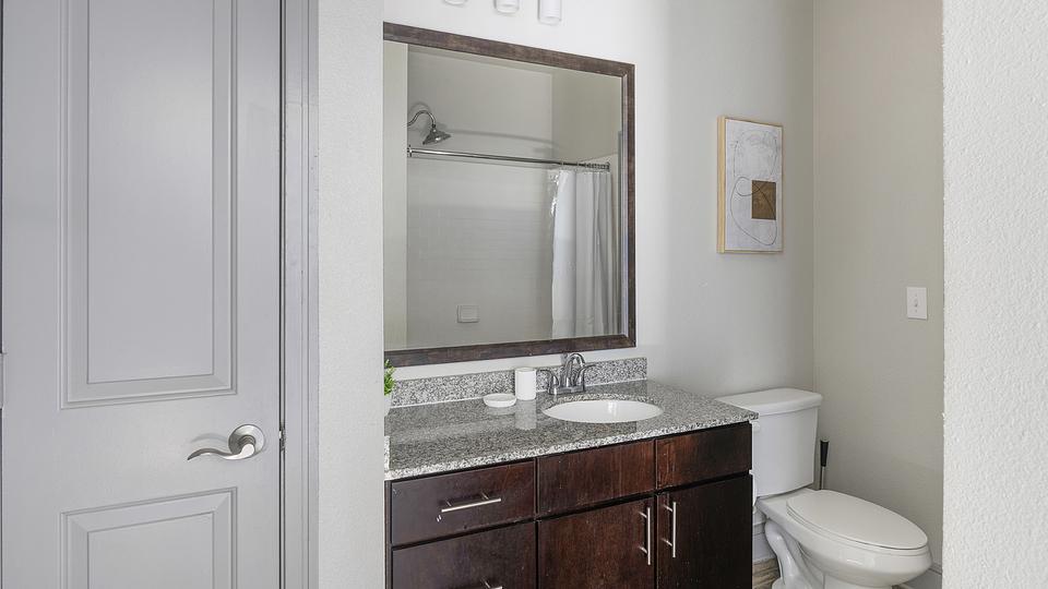 These photos are from another Landing in this building.