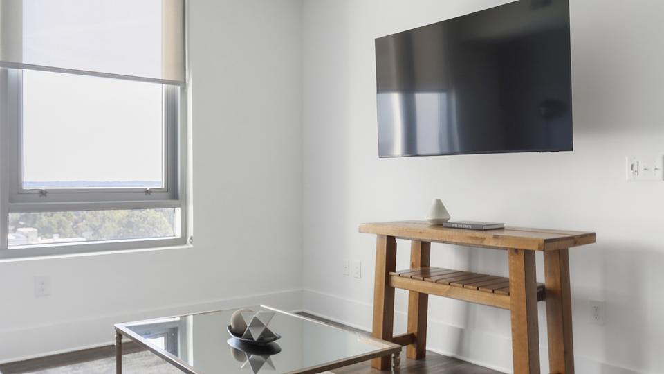 These photos are from another Landing in this building.