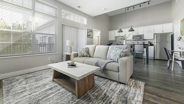 Statehouse Highline on 9th