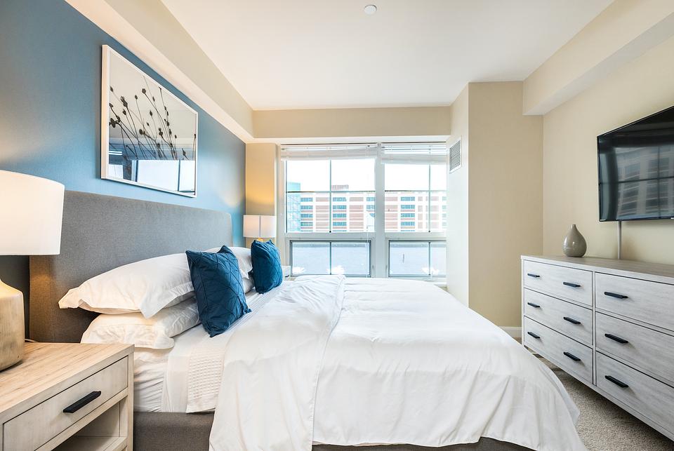 These photos are from a Landing nearby.