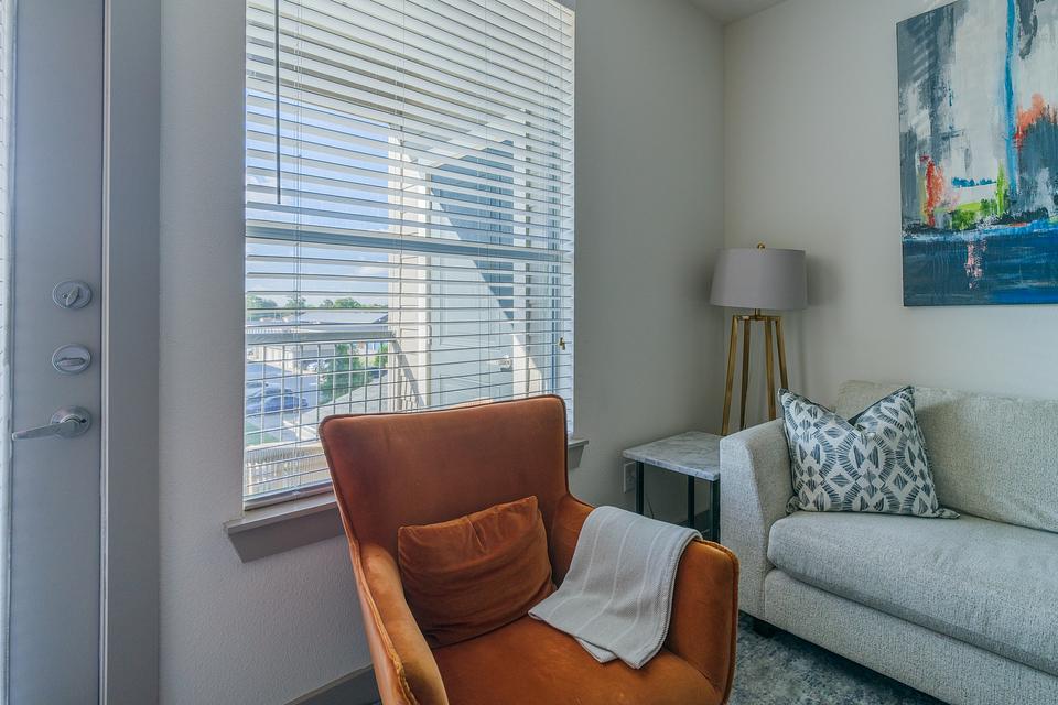 These photos are from another Landing in this building.