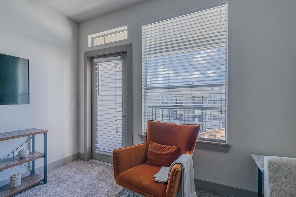 These photos are from another Landing in this building.