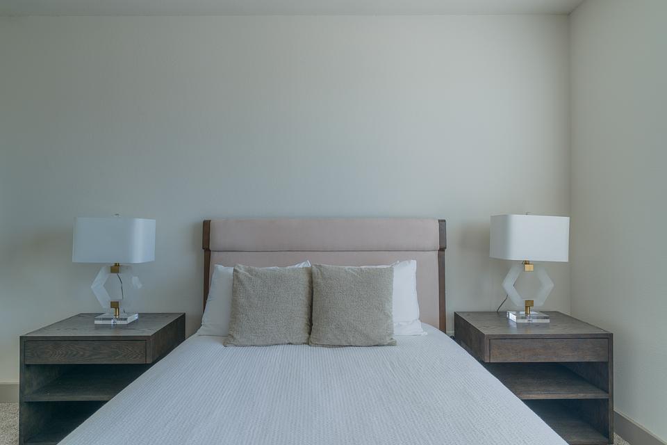 These photos are from another Landing in this building.