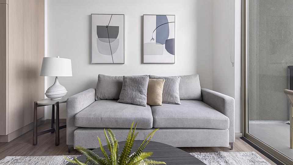 These photos are from another Landing in this building.