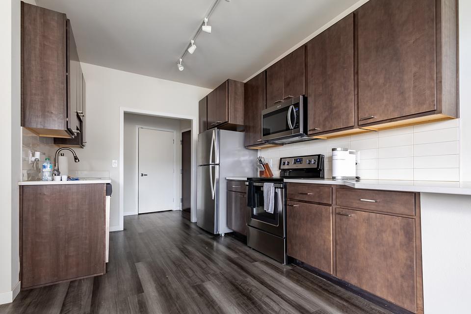 These photos are from another Landing in this building.