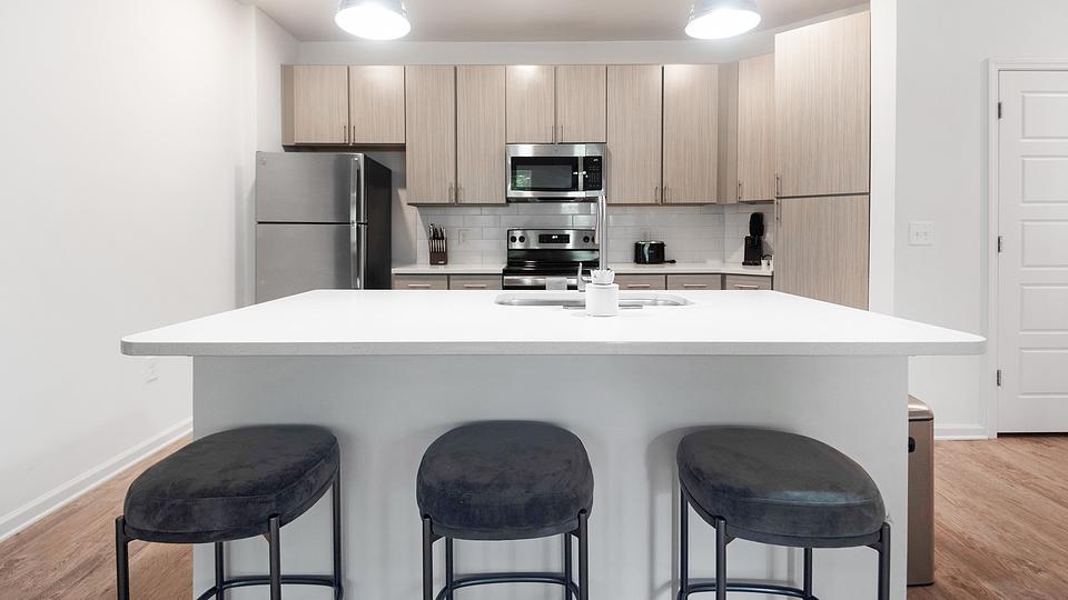 These photos are from another Landing in this building.