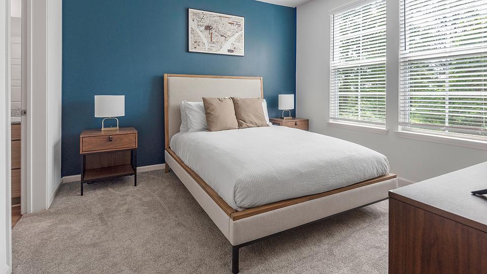 These photos are from another Landing in this building.