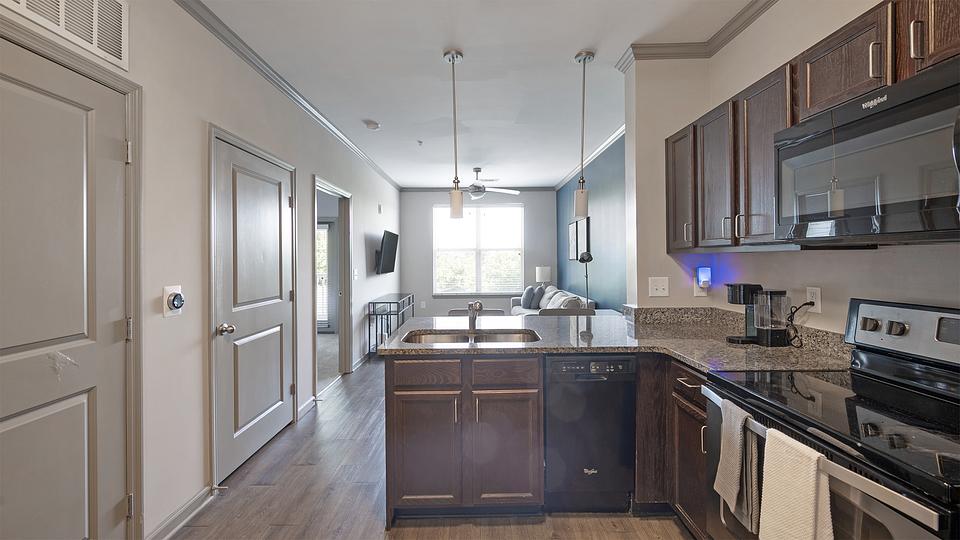 These photos are from another Landing in this building.