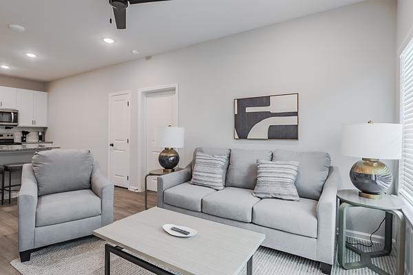 Whispering Pointe Apartments