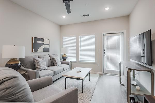 Whispering Pointe Apartments