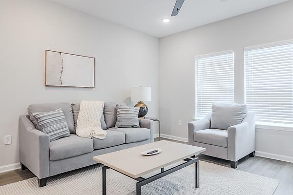 Whispering Pointe Apartments