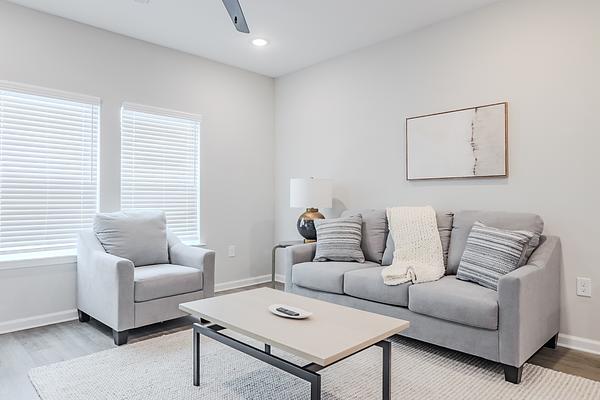 Whispering Pointe Apartments