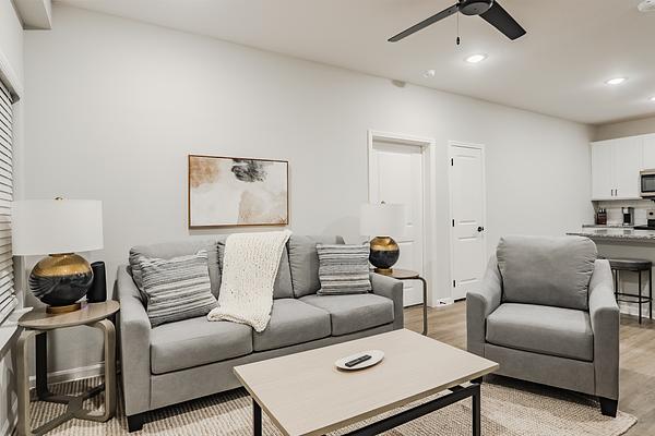 Whispering Pointe Apartments