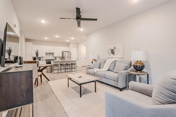 Whispering Pointe Apartments